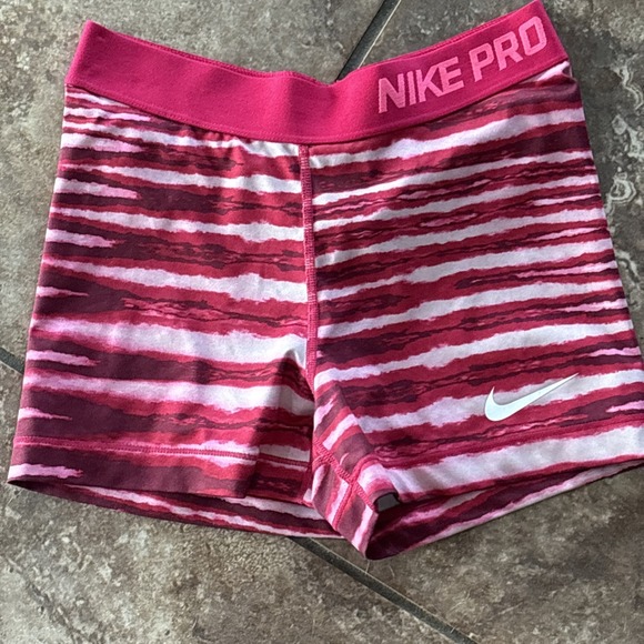 Nike Pro Women's Small/s Compression Workout Fitness Shorts White/pink EUC - Picture 1 of 4